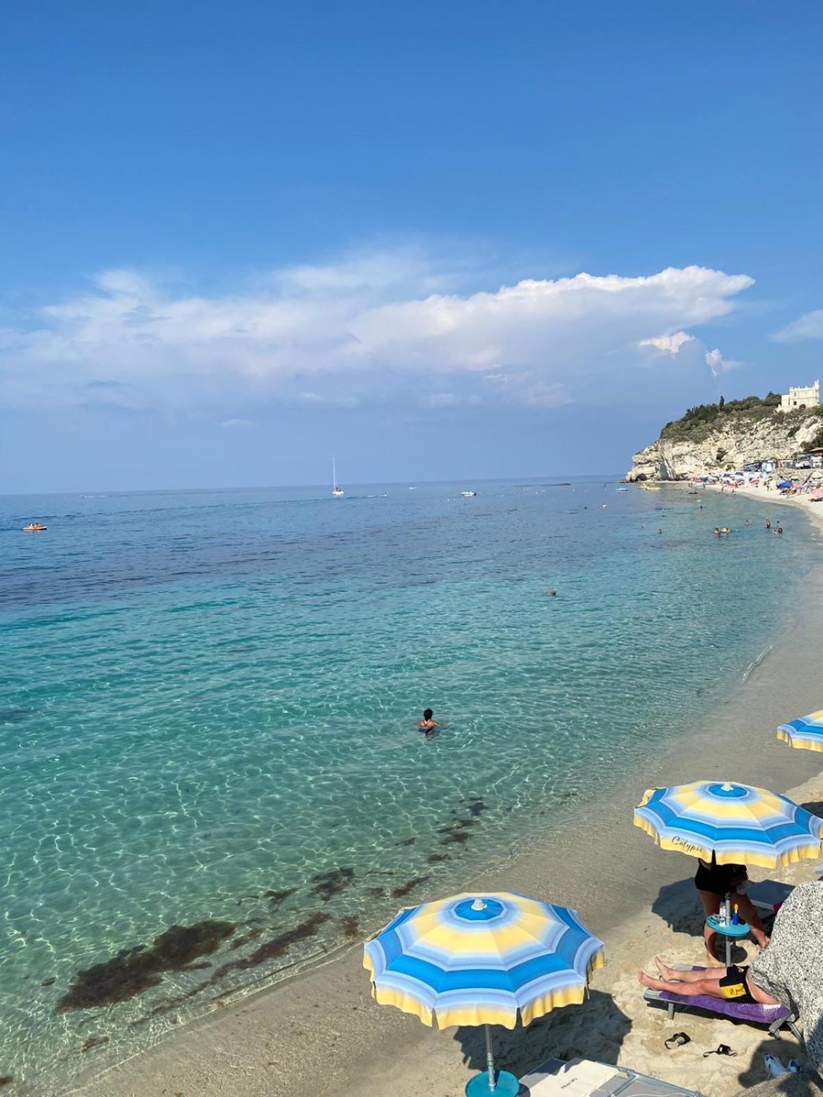 Arcobaleno Tropea Centro Bed & Breakfast Exterior photo