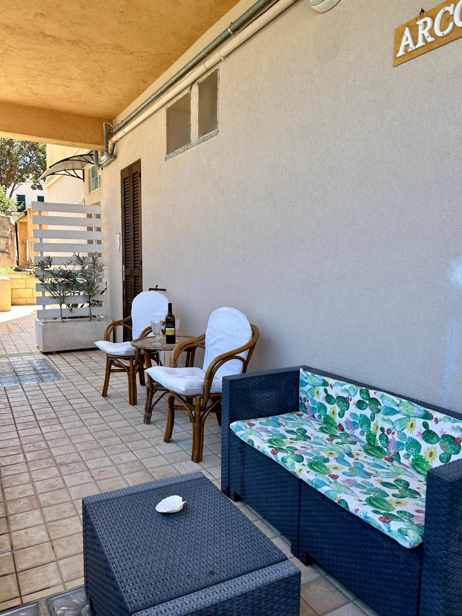 Arcobaleno Tropea Centro Bed & Breakfast Exterior photo